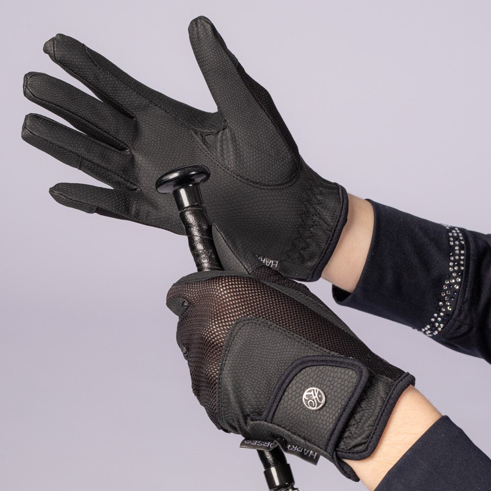 Gloves mesh